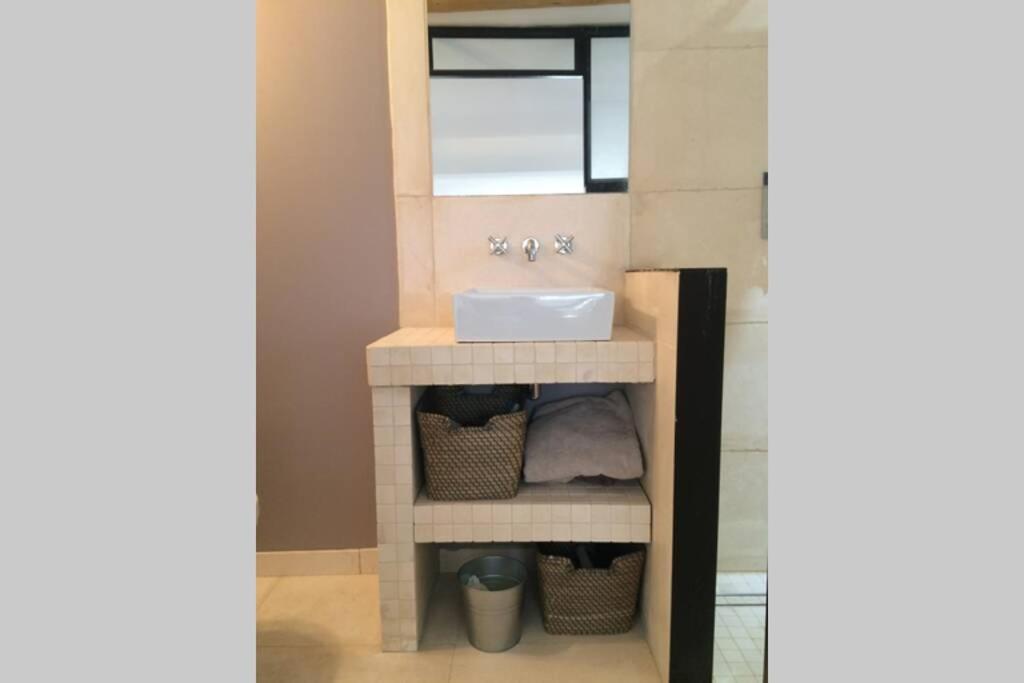 Appartement duplex avec vue sur les arènes à Arles Extérieur photo