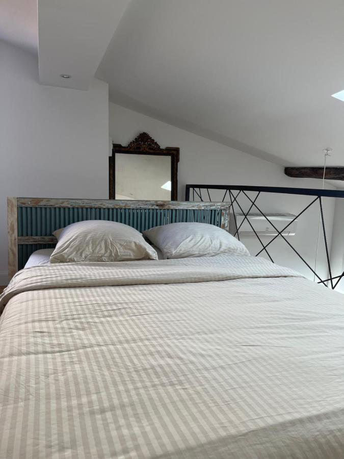 Appartement duplex avec vue sur les arènes à Arles Extérieur photo